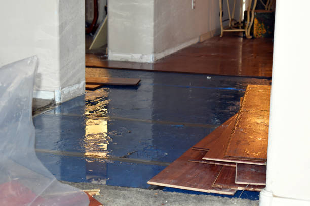 Professional Flood Damage Restoration technician working in Middlesex, NJ